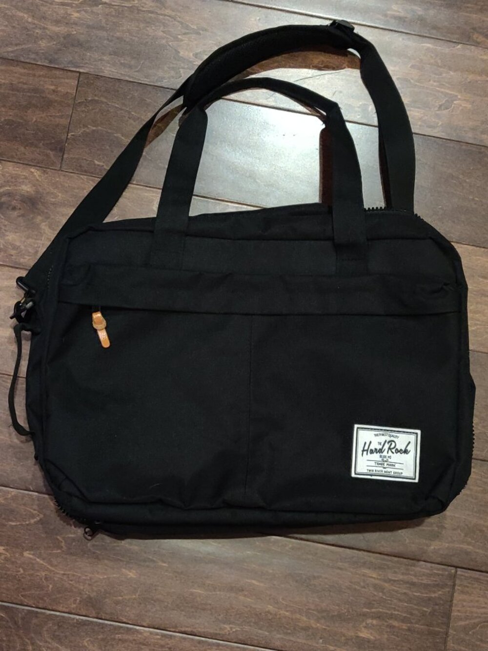 Hard Rock Biloxi Black Canvas Weekender Bag With Shoulder Strap
